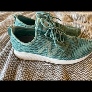New Balance Tennis Shoes